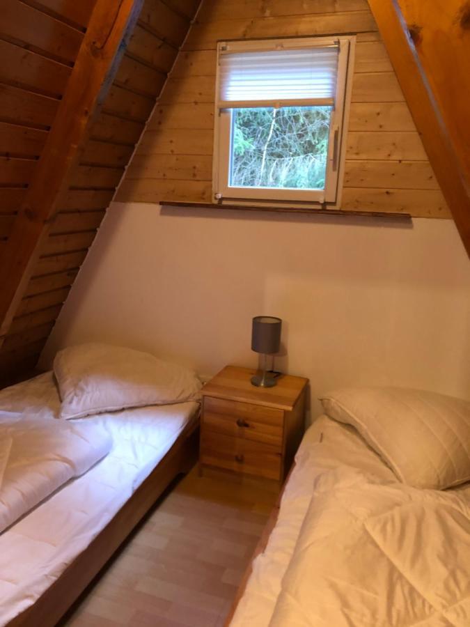 Ferienhaeuser Am Waldschloesschen Лаутентхаль Экстерьер фото
